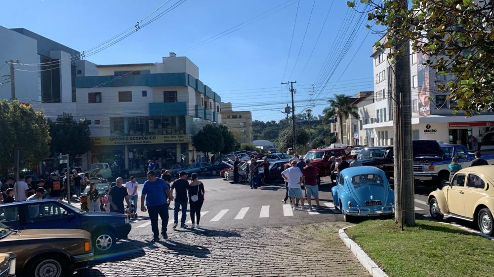 25º Encontro de Carros Antigos - São Marcos/RS