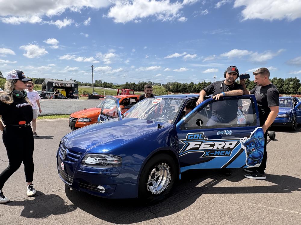 Carros de Rua - Arrancada em Tarumã
